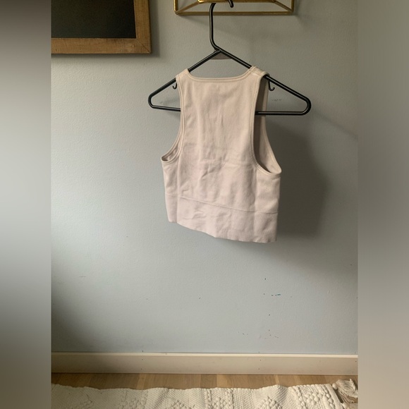 Athleta Aurora Crop Tank - Picture 4 of 6